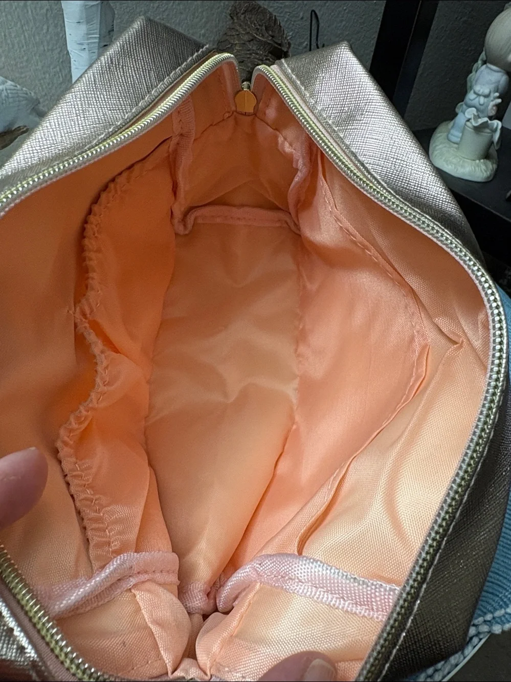 Magefy Metallic Rose Gold Cosmetic Bag